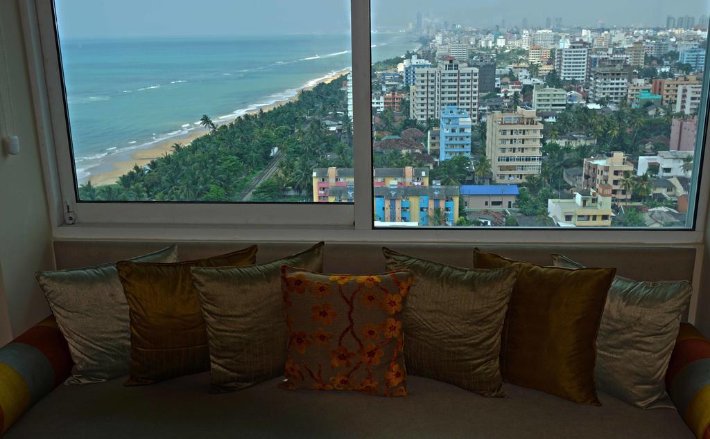 Appartement The Penthouse Above Sea à Dehiwala-Mont Lavinia Extérieur photo
