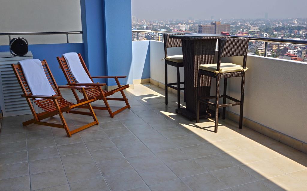 Appartement The Penthouse Above Sea à Dehiwala-Mont Lavinia Extérieur photo