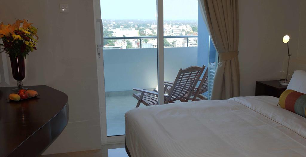 Appartement The Penthouse Above Sea à Dehiwala-Mont Lavinia Extérieur photo