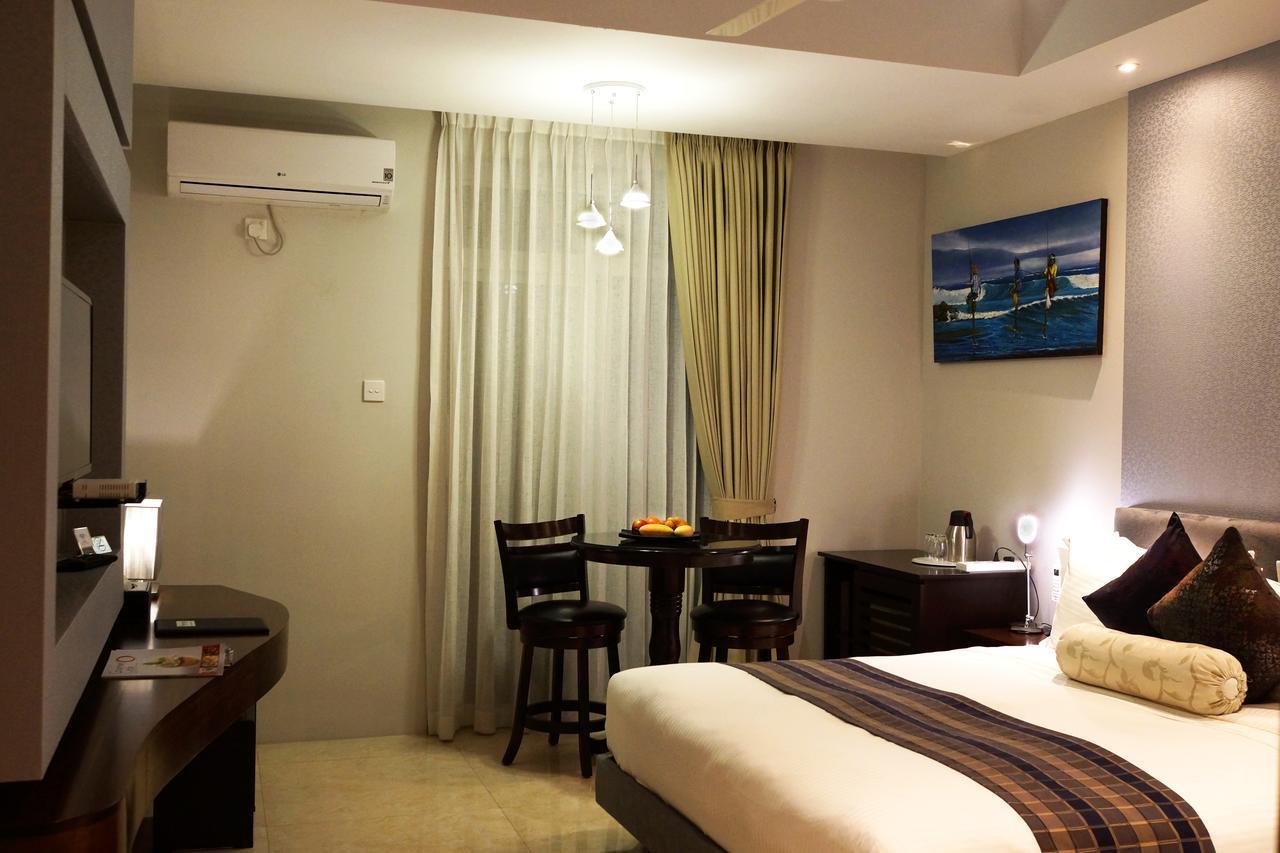 Appartement The Penthouse Above Sea à Dehiwala-Mont Lavinia Extérieur photo